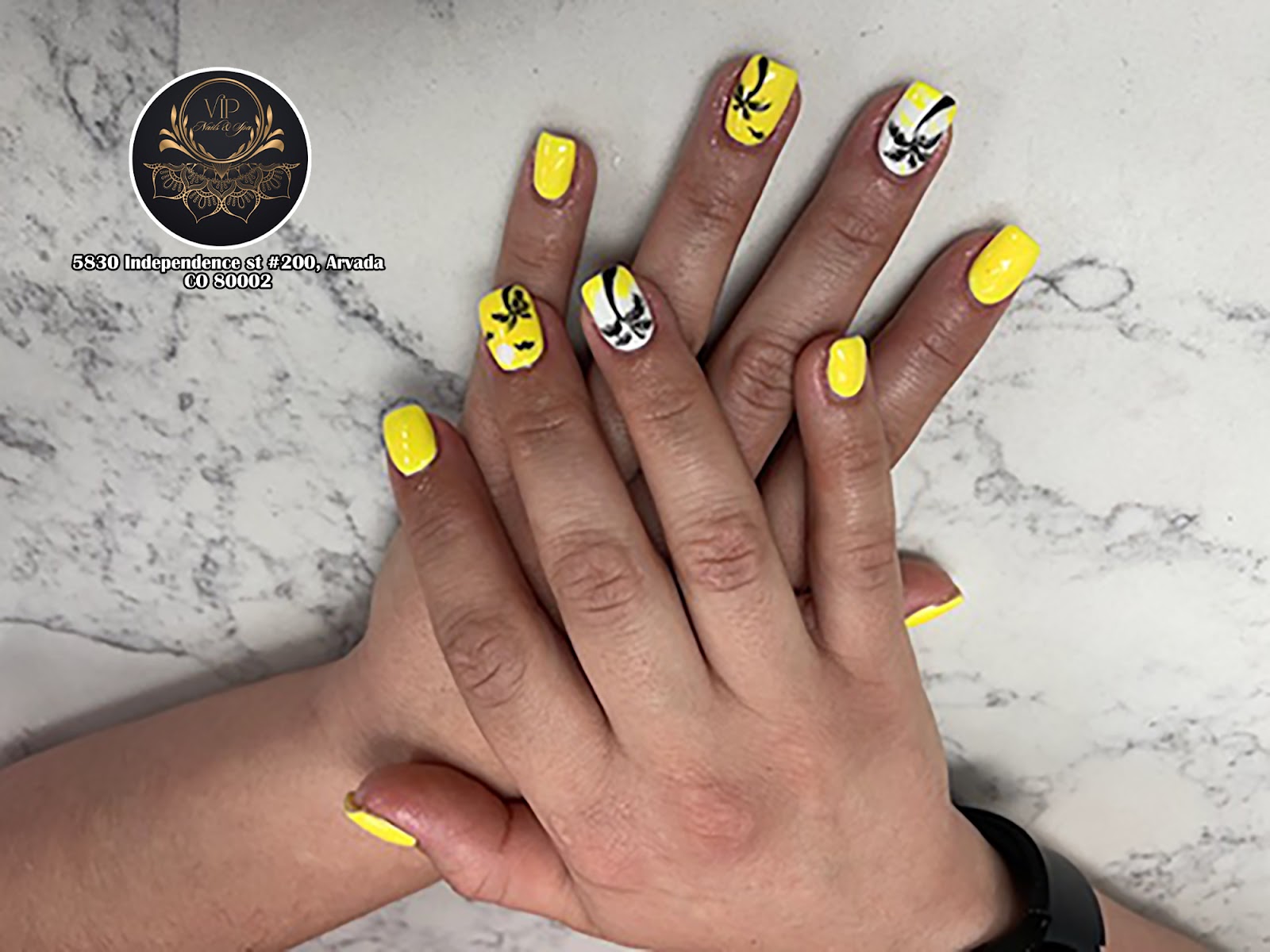 VIP Nails & Spa logo