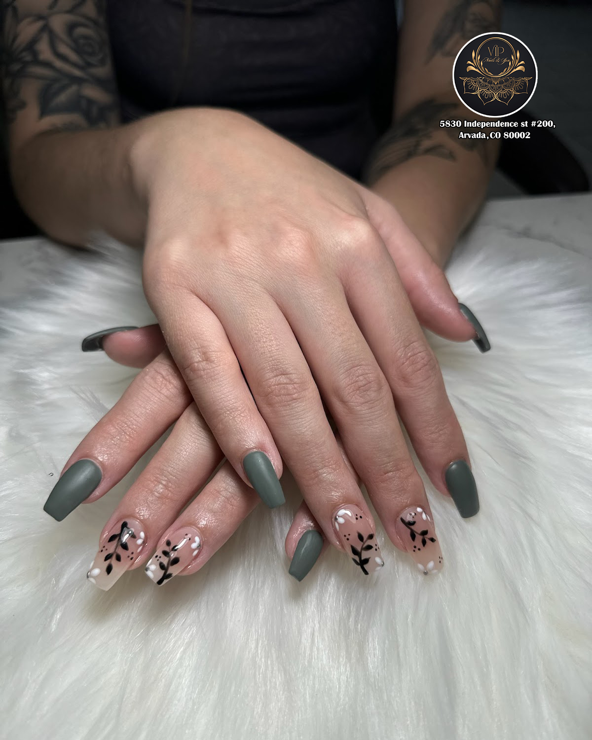 VIP Nails & Spa nail photo 3