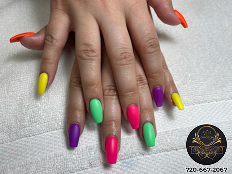 VIP Nails & Spa nail photo 5